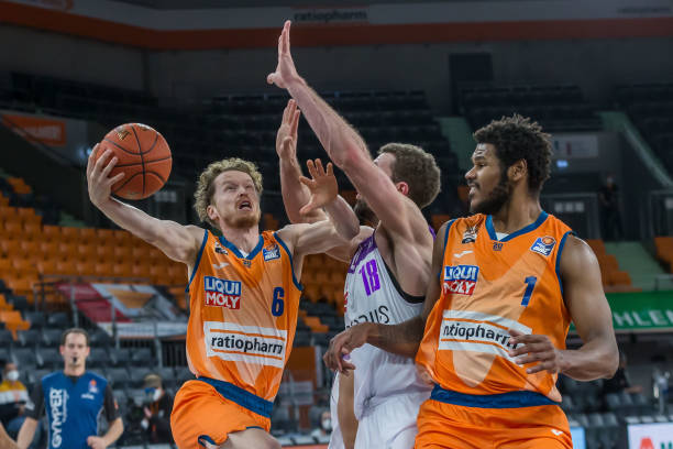 背后原因 背后原因