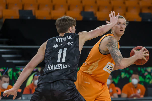 事中逐步增 事中逐步增