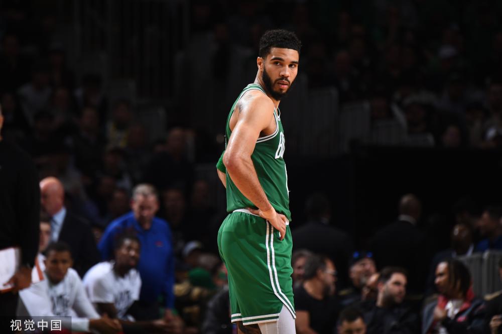 正是因为他 正是因为他