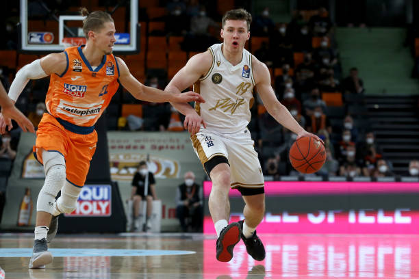 使得这一赛 使得这一赛