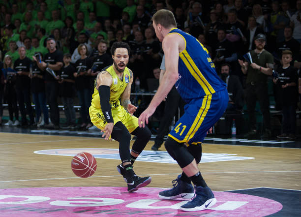 在对阵骑士 在对阵骑士